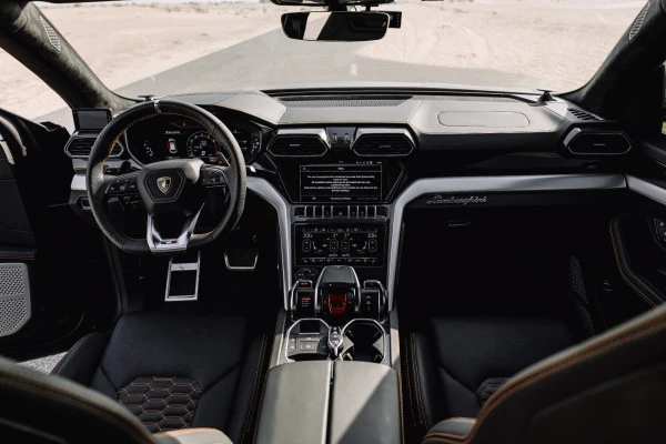  Black Lamborghini Urus MY20 Photo 