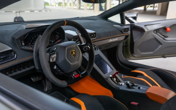  Green Lamborghini Huracan STO Photo 