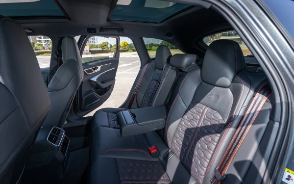  Grey Audi RS6 Photo 