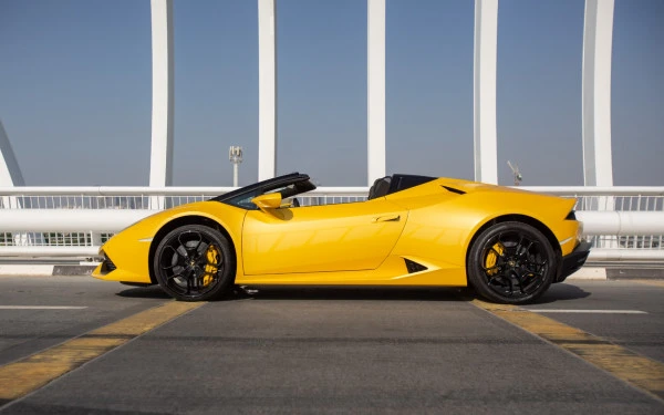  Yellow Lamborghini Huracan Spyder Photo 